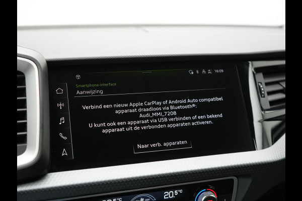 Audi A1 Sportback 30 TFSI S Line 111pk Dealer O.H. | LED | Apple Carplay | Keyless | Stoelverwarming | Navigatie | Virtual Cockpit | DAB | Audi A1 Sportback 30 TFSI S Line 111pk Dealer O.H. | LED | Apple Carplay | Keyless | Stoelverwarming | Navigatie | Virtual Cockpit | DAB |