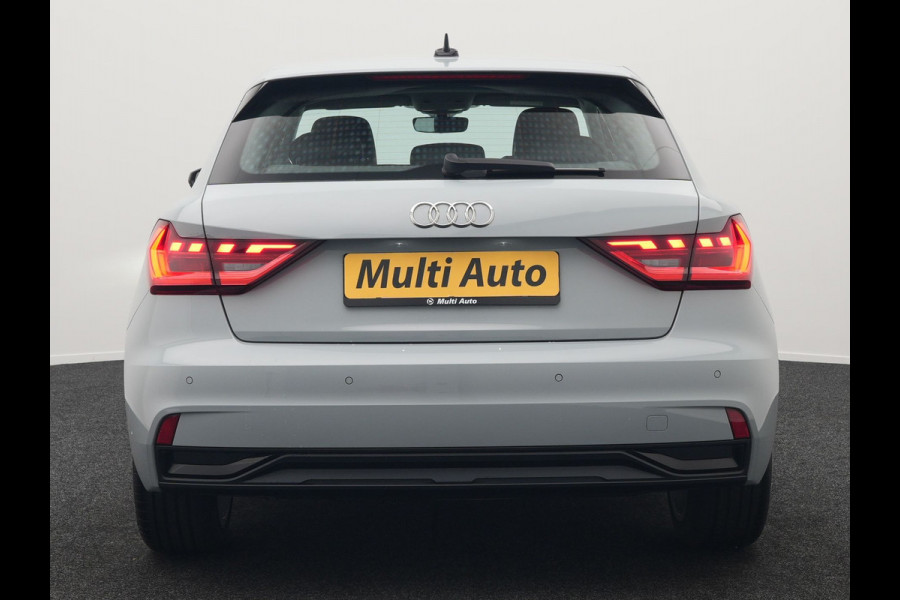 Audi A1 Sportback 30 TFSI S Line 111pk Dealer O.H. | LED | Apple Carplay | Keyless | Stoelverwarming | Navigatie | Virtual Cockpit | DAB | Audi A1 Sportback 30 TFSI S Line 111pk Dealer O.H. | LED | Apple Carplay | Keyless | Stoelverwarming | Navigatie | Virtual Cockpit | DAB |