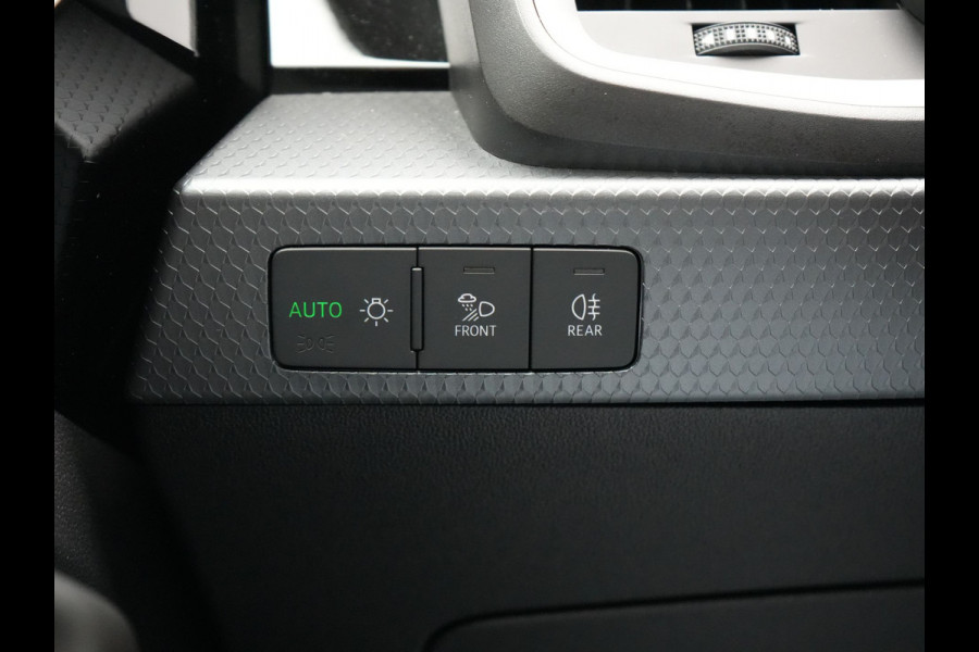 Audi A1 Sportback 30 TFSI S Line 111pk Dealer O.H. | LED | Apple Carplay | Keyless | Stoelverwarming | Navigatie | Virtual Cockpit | DAB | Audi A1 Sportback 30 TFSI S Line 111pk Dealer O.H. | LED | Apple Carplay | Keyless | Stoelverwarming | Navigatie | Virtual Cockpit | DAB |