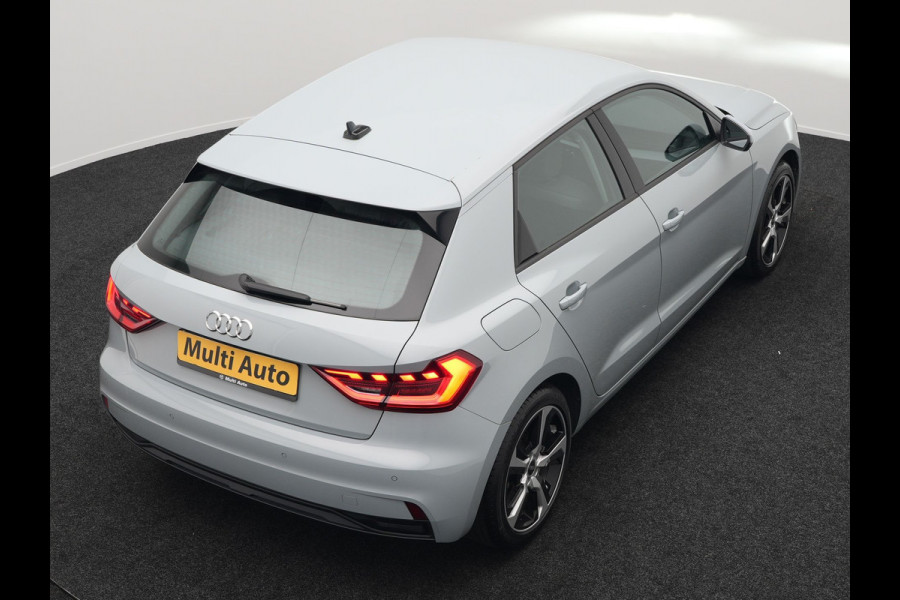 Audi A1 Sportback 30 TFSI S Line 111pk Dealer O.H. | LED | Apple Carplay | Keyless | Stoelverwarming | Navigatie | Virtual Cockpit | DAB | Audi A1 Sportback 30 TFSI S Line 111pk Dealer O.H. | LED | Apple Carplay | Keyless | Stoelverwarming | Navigatie | Virtual Cockpit | DAB |