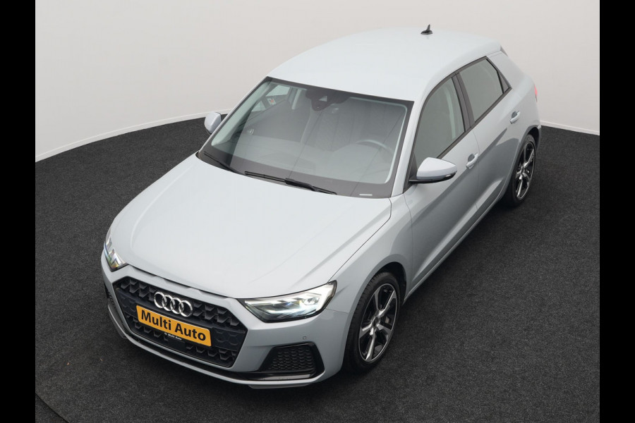 Audi A1 Sportback 30 TFSI S Line 111pk Dealer O.H. | LED | Apple Carplay | Keyless | Stoelverwarming | Navigatie | Virtual Cockpit | DAB | Audi A1 Sportback 30 TFSI S Line 111pk Dealer O.H. | LED | Apple Carplay | Keyless | Stoelverwarming | Navigatie | Virtual Cockpit | DAB |