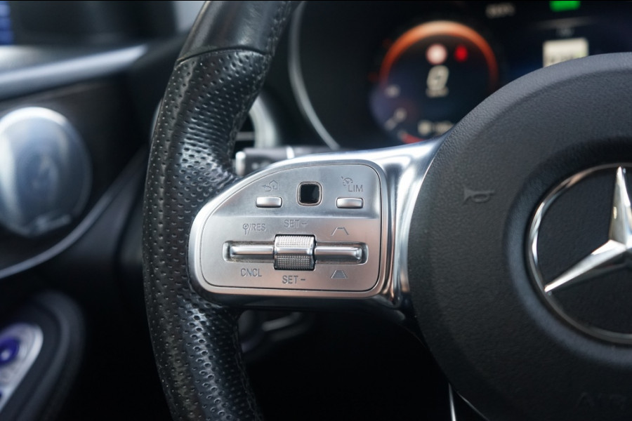 Mercedes-Benz GLC Coupé 300 AMG 4Matic Pano/Burm/360/Distr/9G/258PK