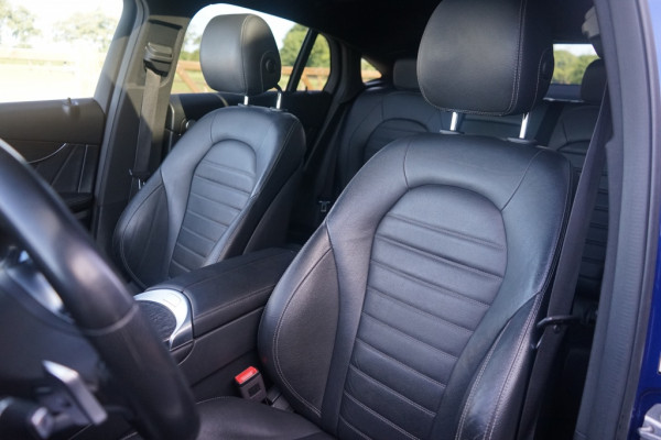 Mercedes-Benz GLC Coupé 300 AMG 4Matic Pano/Burm/360/Distr/9G/258PK