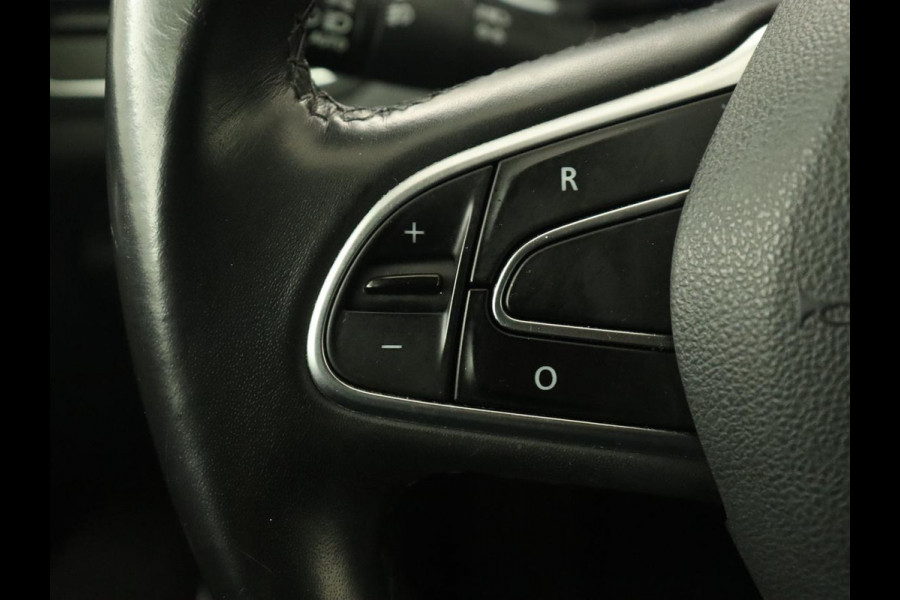 Renault Mégane 1.2 TCe Bose | Camera | Half leder | Carplay | Keyless | Navigatie | Massage | Dodehoek detectie | Trekhaak | Climate control | Bluetooth | BOSE Sound | Cruise control | Parkeerhulp