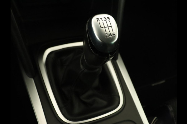 Renault Mégane 1.2 TCe Bose | Camera | Half leder | Carplay | Keyless | Navigatie | Massage | Dodehoek detectie | Trekhaak | Climate control | Bluetooth | BOSE Sound | Cruise control | Parkeerhulp