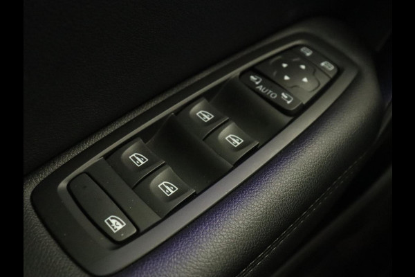 Renault Mégane 1.2 TCe Bose | Camera | Half leder | Carplay | Keyless | Navigatie | Massage | Dodehoek detectie | Trekhaak | Climate control | Bluetooth | BOSE Sound | Cruise control | Parkeerhulp