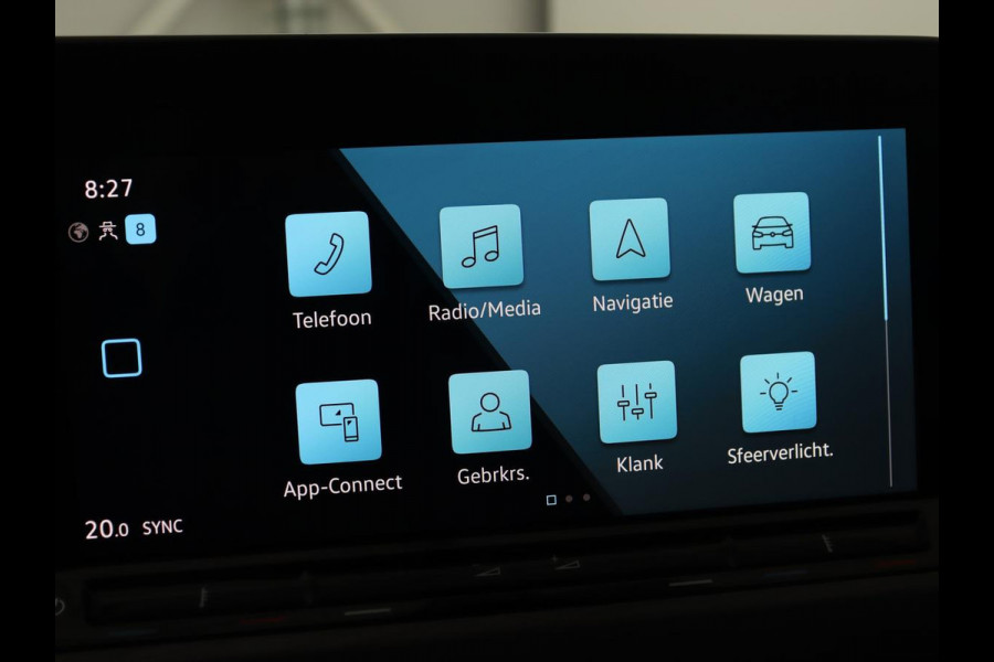 Volkswagen Golf 1.5 eTSI Style | Panoramadak | Automaat 1.5 eTSI Style | Panoramadak | Automaat | Navigatie | Memory | Adaptive cruise | Camera | Park assist | Carplay | Sfeerverlichting | Lane assist