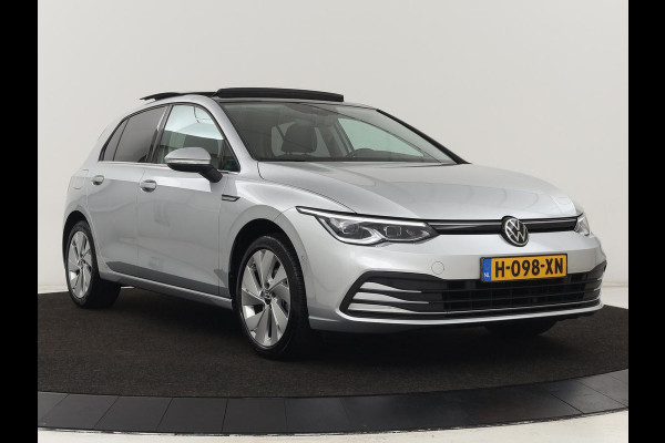 Volkswagen Golf 1.5 eTSI Style | Panoramadak | Automaat 1.5 eTSI Style | Panoramadak | Automaat | Navigatie | Memory | Adaptive cruise | Camera | Park assist | Carplay | Sfeerverlichting | Lane assist