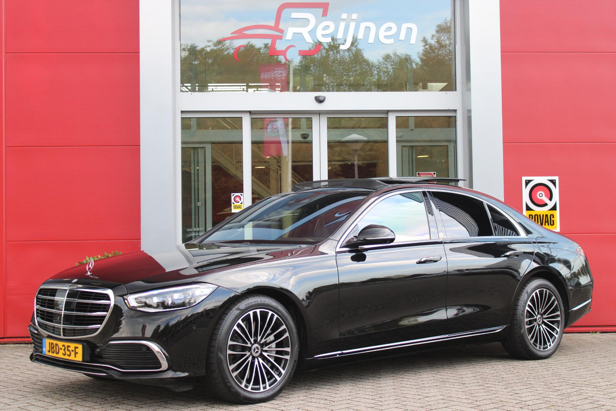 Mercedes-Benz S-Klasse 580e 4MATIC AMG LINE 510PK | PANORAMISCH SCHUIF / KANTELDAK | 360° CAMERA | BURMESTER PREMIUM AUDIO | NAPPA LEDEREN BEKLEDING | VOORSTOELEN ELEKTRISCH VERSTELBAAR MET GEHEUGEN | VOORSTOELEN EN ACHTERBANK GEVENTILEERD / VERWARMD | MBUX AUGMENT REALITY NAVIGATIE / HEAD UPP DISPLAY | MULTIMEDIA MBUX ( ACHTERBANK TABLET | ZWARTE HEMEL BEKLEDING | AIRBALANCE PAKKET (LUCHTREINIGING SYSTEEM) | MEESTURENDE ACHTERAS |  4 ZONE CLIMATE CONTROL |  ADAPTIVE RUITERWISSER ISTALLATIE  ( MAGIC  VISION CONTROL) |