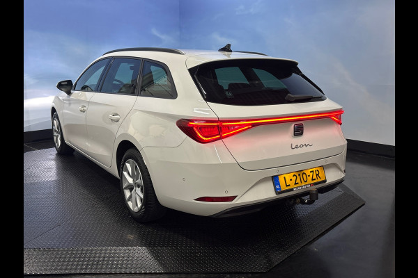 Seat Leon Sportstourer 1.0 TSI Style Business Intense Navi | Clima | Cruise | Camera | PDC | Trekhaak