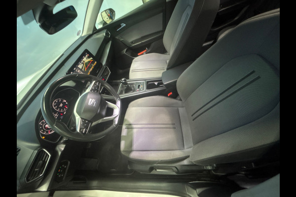 Seat Leon Sportstourer 1.0 TSI Style Business Intense Navi | Clima | Cruise | Camera | PDC | Trekhaak