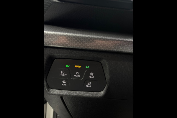 Seat Leon Sportstourer 1.0 TSI Style Business Intense Navi | Clima | Cruise | Camera | PDC | Trekhaak