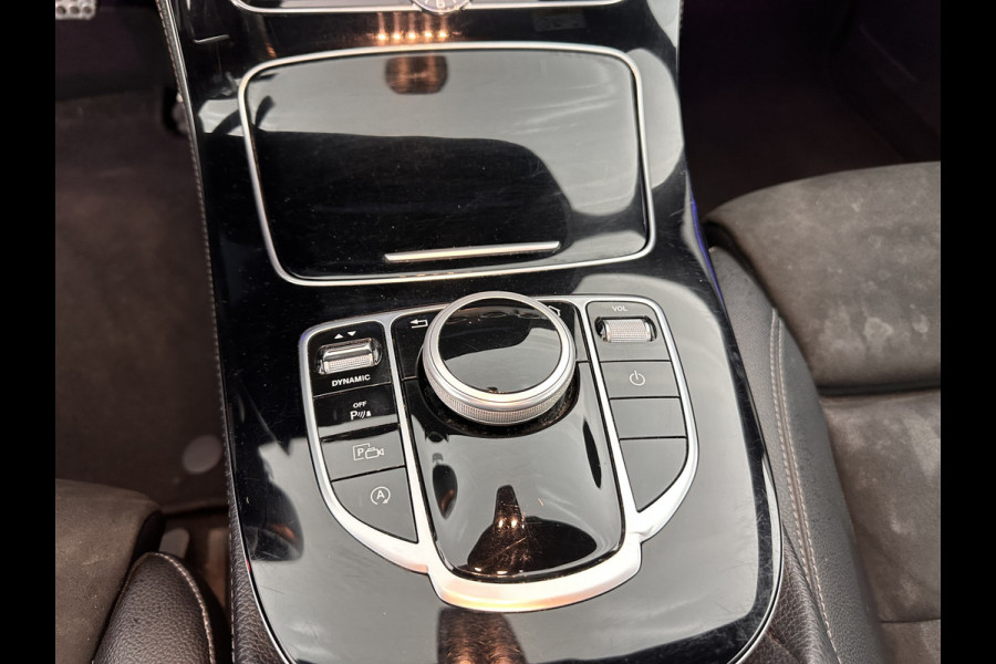 Mercedes-Benz E-Klasse 220 d AMG-Line (INCL-BTW ) Aut. *PANO | FULL-LED | LEATHER-MICROFIBRE | WIDE-SCREEN-DIGI-COCKPIT | NAVI-FULLMAP | AMBIENT-LIGHT | HEATED-SPORTSEATS | ECC | SHIFT-PADLLES | PDC | CRUISE | 19"ALU*