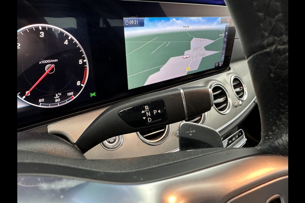 Mercedes-Benz E-Klasse 220 d AMG-Line (INCL-BTW ) Aut. *PANO | FULL-LED | LEATHER-MICROFIBRE | WIDE-SCREEN-DIGI-COCKPIT | NAVI-FULLMAP | AMBIENT-LIGHT | HEATED-SPORTSEATS | ECC | SHIFT-PADLLES | PDC | CRUISE | 19"ALU*