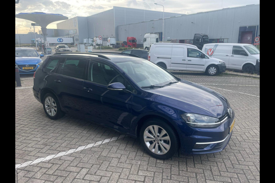 Volkswagen GOLF Variant 1.0 TSI Comfortline AUTOMAAT
