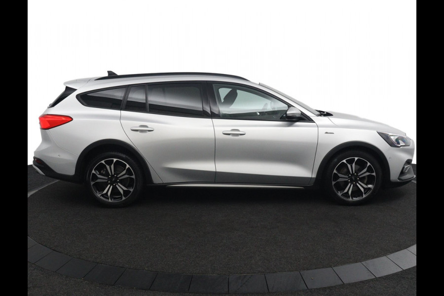 Ford FOCUS Wagon 1.0 EcoBoost Hybrid Active*ECC*NAVI*ACC*HAAK*CAM*