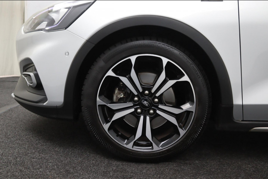 Ford FOCUS Wagon 1.0 EcoBoost Hybrid Active*ECC*NAVI*ACC*HAAK*CAM*