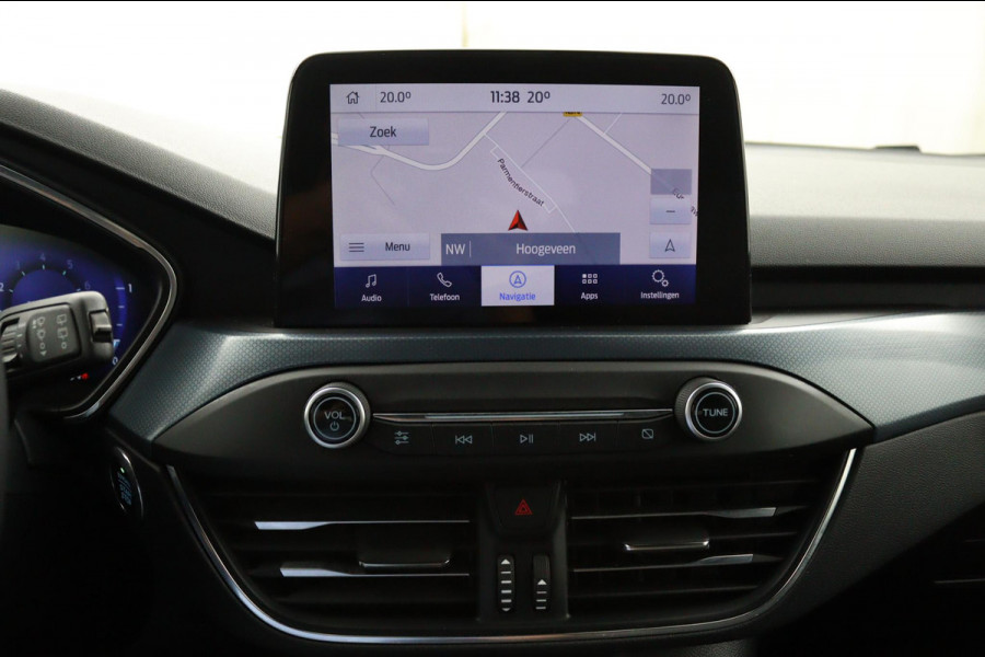 Ford FOCUS Wagon 1.0 EcoBoost Hybrid Active*ECC*NAVI*ACC*HAAK*CAM*