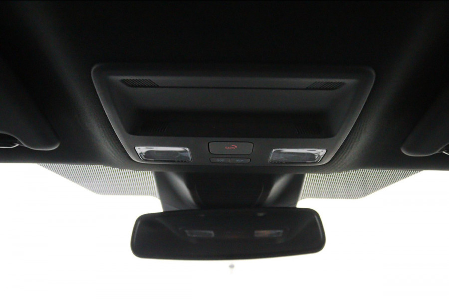 Ford FOCUS Wagon 1.0 EcoBoost Hybrid Active*ECC*NAVI*ACC*HAAK*CAM*