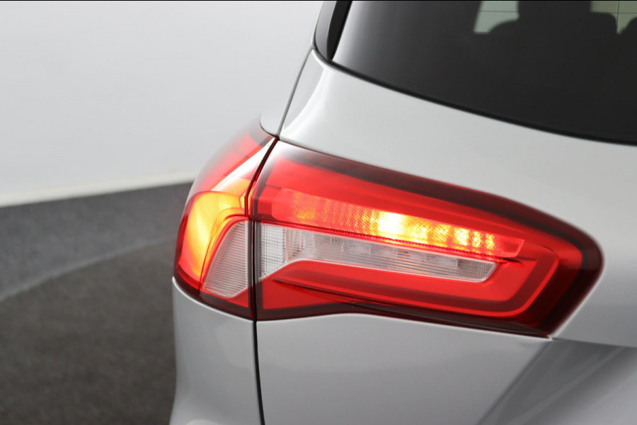 Ford FOCUS Wagon 1.0 EcoBoost Hybrid Active*ECC*NAVI*ACC*HAAK*CAM*