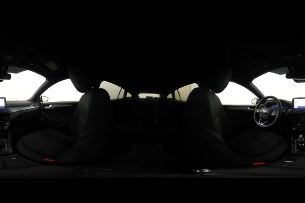 Ford FOCUS Wagon 1.0 EcoBoost Hybrid Active*ECC*NAVI*ACC*HAAK*CAM*