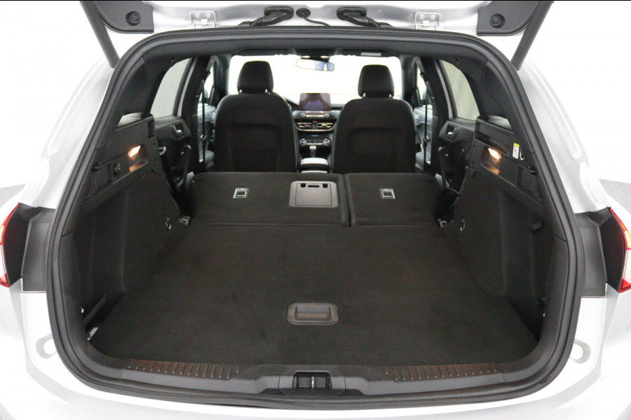 Ford FOCUS Wagon 1.0 EcoBoost Hybrid Active*ECC*NAVI*ACC*HAAK*CAM*