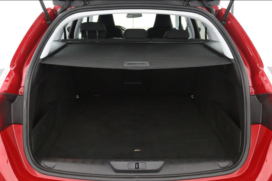 Peugeot 308 SW 1.2 PureTech Blue*ACC*ECC*NAVI*CAM*CARPLAY*