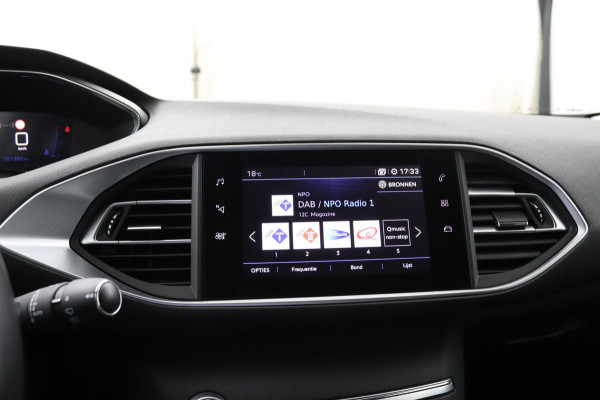 Peugeot 308 SW 1.2 PureTech Blue*ACC*ECC*NAVI*CAM*CARPLAY*