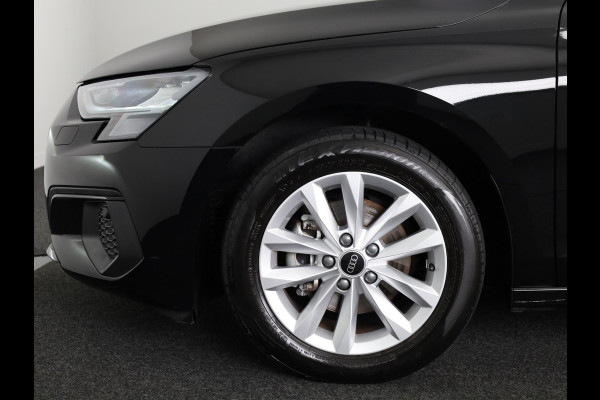 Audi A3 Sportback 30 TFSI Pro Line 110 pk S-tronic | Navigatie via App | Parkeersensoren achter | Cruise control | Apple Carplay/Android Auto | Audi A3 Sportback 30 TFSI Pro Line 110 pk S-tronic | Navigatie via App | Parkeersensoren achter | Cruise control | Apple Carplay/Android Auto |