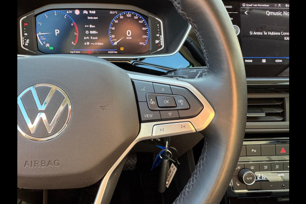 Volkswagen T-Cross 1.0 TSI 7-DSG R-Line | Dodehoekherkenning, Stoelverwarming, 18 inch, Climate control, Adaptive cruise control