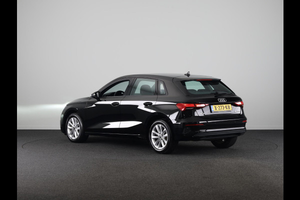 Audi A3 Sportback 30 TFSI Pro Line 110 pk S-tronic | Navigatie via App | Parkeersensoren achter | Cruise control | Apple Carplay/Android Auto | Audi A3 Sportback 30 TFSI Pro Line 110 pk S-tronic | Navigatie via App | Parkeersensoren achter | Cruise control | Apple Carplay/Android Auto |