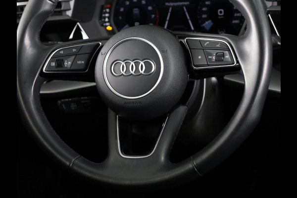 Audi A3 Sportback 30 TFSI Pro Line 110 pk S-tronic | Navigatie via App | Parkeersensoren achter | Cruise control | Apple Carplay/Android Auto | Audi A3 Sportback 30 TFSI Pro Line 110 pk S-tronic | Navigatie via App | Parkeersensoren achter | Cruise control | Apple Carplay/Android Auto |