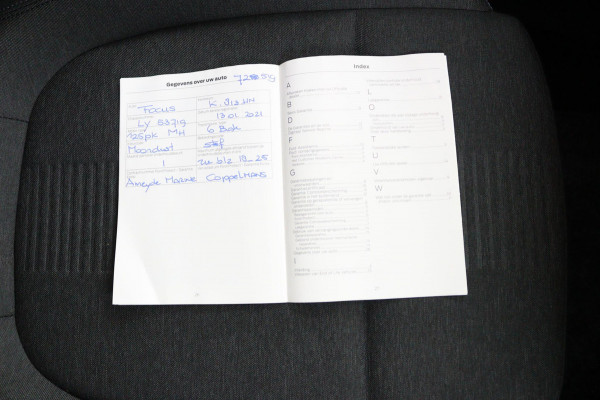 Ford FOCUS Wagon 1.0 EcoBoost Hybrid Active*ECC*NAVI*ACC*HAAK*CAM*