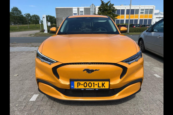 Ford Mustang Mach-E Extended RWD 98 kWh 294pk | Technology Pack | Winterpack | B&O Play | Trekhaak Afneembaar
