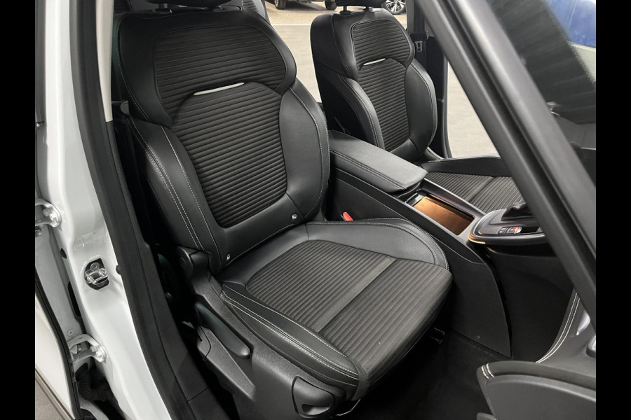 Renault Scénic 1.3 TCe Intens Trekhaak | Camera | Cruise control | Carplay | Keyless |