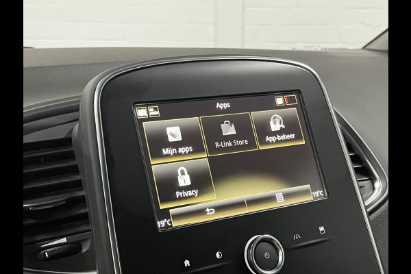 Renault Scénic 1.3 TCe Intens Trekhaak | Camera | Cruise control | Carplay | Keyless |