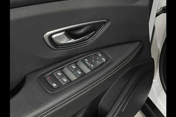 Renault Scénic 1.3 TCe Intens Trekhaak | Camera | Cruise control | Carplay | Keyless |