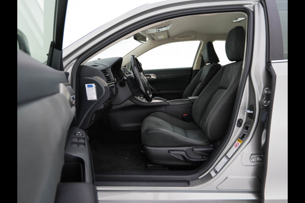 Lexus CT 200h Edition-30 Aut. *FULL-LED | ALCANTARA | NAVI-FULLMAP | HEATED-COMFORTSEATS | CAMERA | KEYLESS | ECC | LANE-ASSIST | PDC | ADAPTIVE-CRUISE | TOWBAR | PREMIUM-HIFI | 16"ALU*