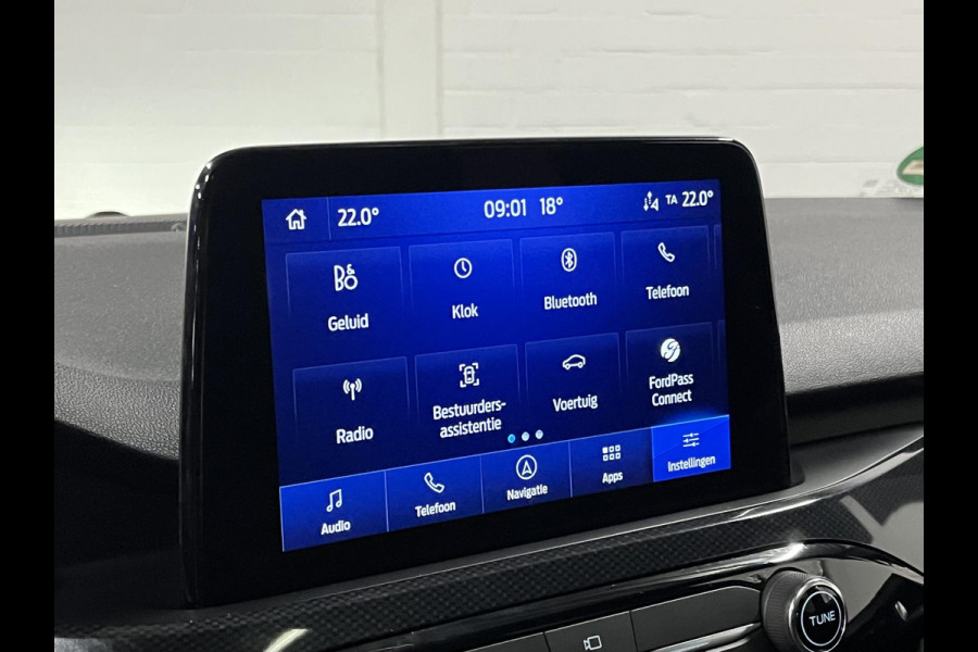Ford Kuga 1.5 EcoBoost ST-Line X *1800 kg Trekgewicht | Open dak | Trekhaak | Adapt. cruise control | Carplay | Stuur-/Stoelverwarming