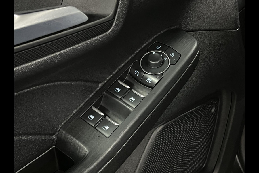 Ford Kuga 1.5 EcoBoost ST-Line X *1800 kg Trekgewicht | Open dak | Trekhaak | Adapt. cruise control | Carplay | Stuur-/Stoelverwarming