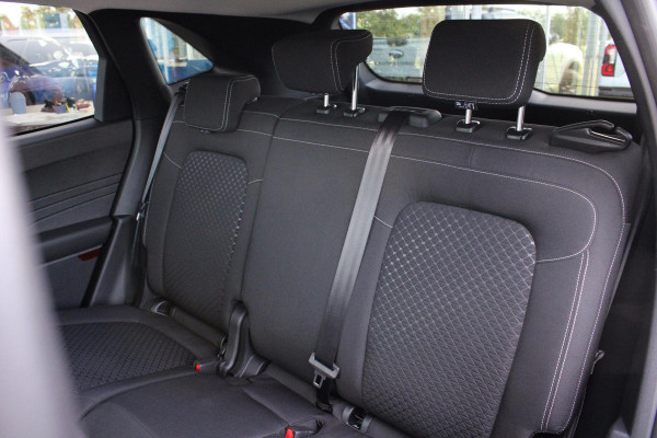 Ford Kuga 2.5 PHEV Titanium 243pk | Winterpack | Afneembare Trekhaak | 2.100kg Trekgewicht | Achteruitrijcamera