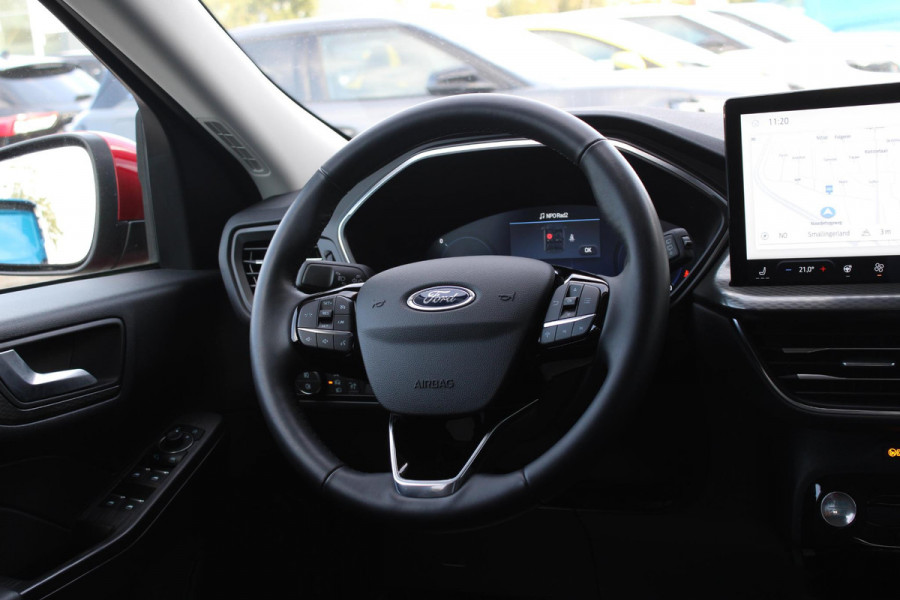 Ford Kuga 2.5 PHEV Titanium 243pk | Winterpack | Afneembare Trekhaak | 2.100kg Trekgewicht | Achteruitrijcamera