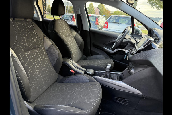 Peugeot 2008 1.2 PureTech Blue Lion 110pk,2e Eigenaar,Airco,Cruise,PDC,Trekhaak,Dealer Onderhouden,APK tot 02-2026
