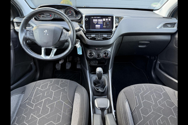 Peugeot 2008 1.2 PureTech Blue Lion 110pk,2e Eigenaar,Airco,Cruise,PDC,Trekhaak,Dealer Onderhouden,APK tot 02-2026
