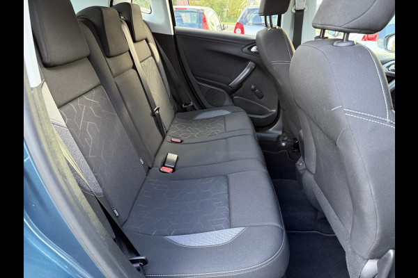 Peugeot 2008 1.2 PureTech Blue Lion 110pk,2e Eigenaar,Airco,Cruise,PDC,Trekhaak,Dealer Onderhouden,APK tot 02-2026