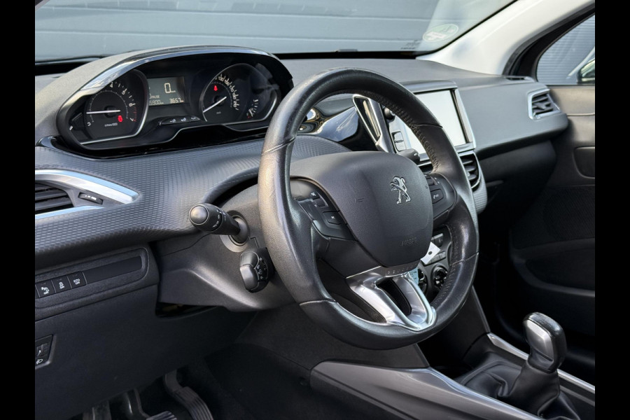 Peugeot 2008 1.2 PureTech Blue Lion 110pk,2e Eigenaar,Airco,Cruise,PDC,Trekhaak,Dealer Onderhouden,APK tot 02-2026