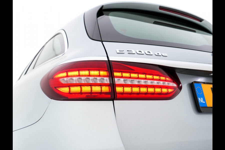 Mercedes-Benz E-Klasse Estate 300 de Business Solution Luxury Plug-In (INCL-BTW) Aut. *DIGI-COCKPIT | MULTIBEAM-LED | LUXURY-LEATHER | TOP-VIEW | KEYLESS | DAB | NAVI-FULLMAP | CRUISE | SHIFT-PADDLES | AMBIENT-LIGHT | HEATED-SPORTSEATS | 18"ALU*