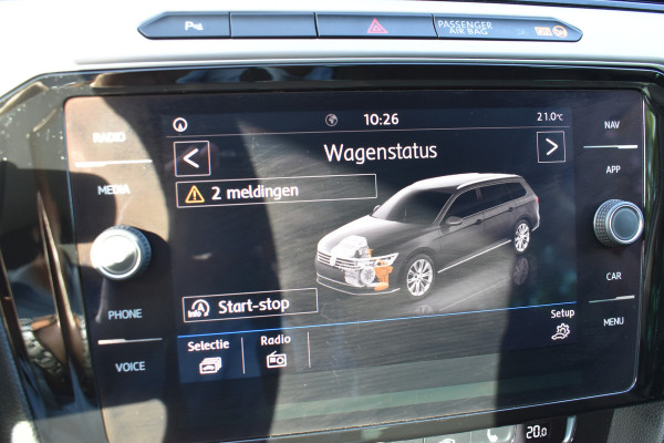 Volkswagen Passat Variant 1.4 TSI Highline Business R Automaat / Navigatie / Camera / 17" LM / Carplay / Clima / Stoelverw.