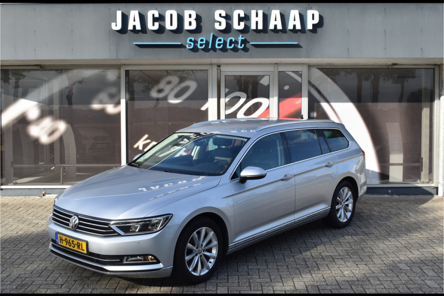 Volkswagen Passat Variant 1.4 TSI Highline Business R Automaat / Navigatie / Camera / 17" LM / Carplay / Clima / Stoelverw.