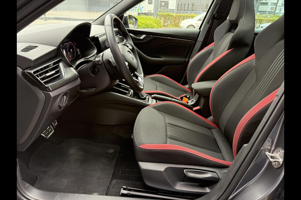 Škoda Kamiq 1.5 TSI ACT Monte Carlo PANORAMADAK Škoda Kamiq 1.5 TSI ACT Monte Carlo PANORAMADAK
